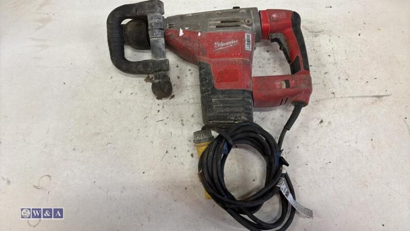 MILWAUKEE 110v hammer drill