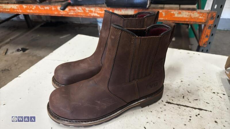 V12 steel toe workboots (size 12) (unused)