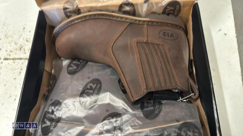 V12 steel toe workboots (size 12) (unused)