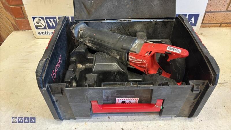 MILWAUKEE cordless reciprocating saw c/w case