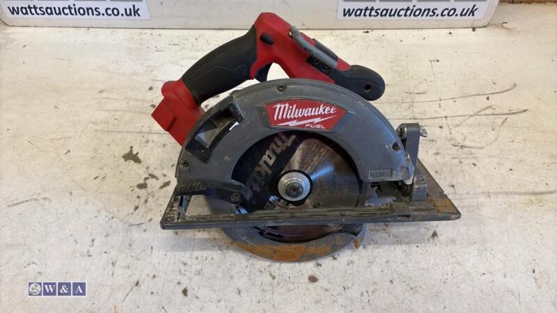 MILWAUKEE 18v cordless circular saw