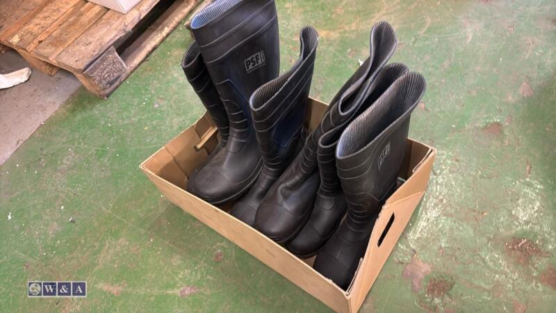 3 x pairs of Wellington boots