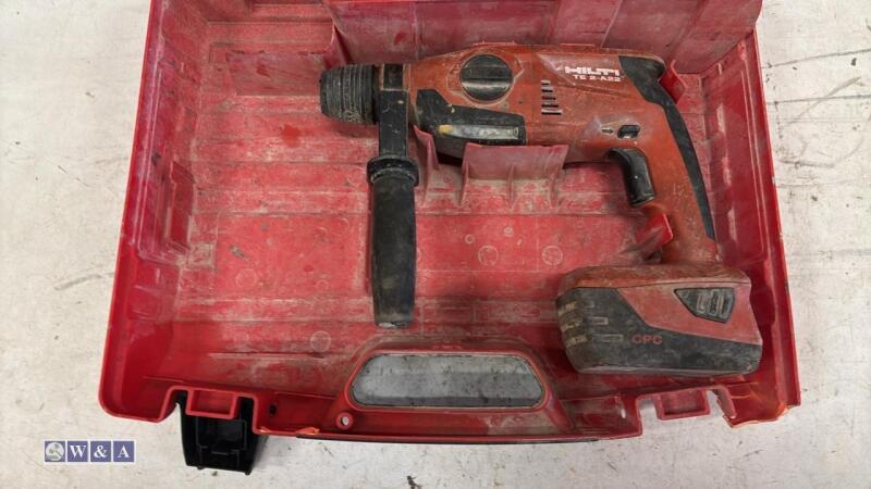 HILTI TE2-A22 22v SDS hammer drill c/w case