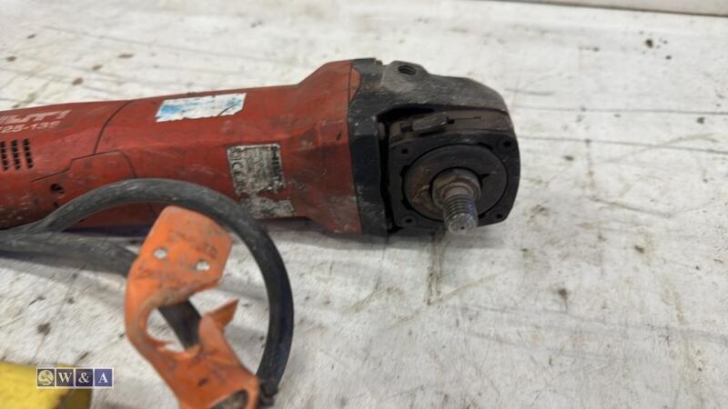 HILTI AG125-135 110v angle grinder