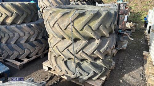 3 x tyres (15.5/80-24)