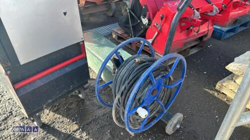 Jet wash hose reel