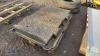 DUDLEY 1220/675 double manhole lid - 3