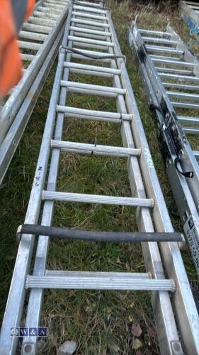 Aluminium double roofing ladder