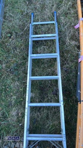 Aluminium multi-use ladder