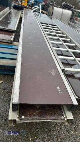 2 x scaffold walk boards