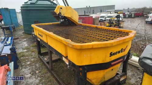 SNOW EX gritter body c/w spinner