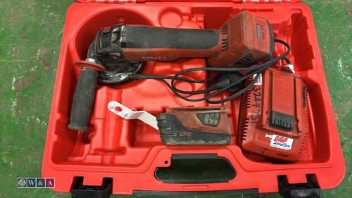 HILTI AG125-A22 angle grinder c/w case