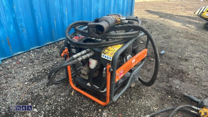 BELLE BULLDOG petrol hydraulic power pack c/w JCB breaker & hoses