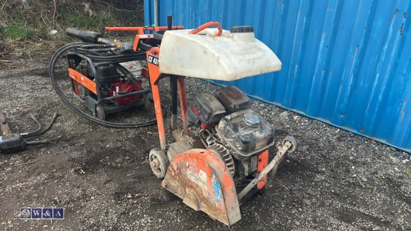 CLIPPER CS451 petrol road saw c/w dust suppression bottle (3394234)