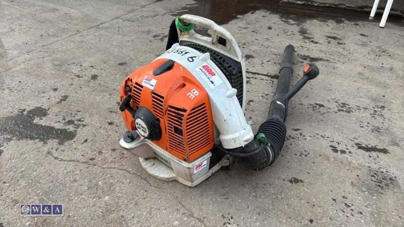 STIHL BR350 backpack blower