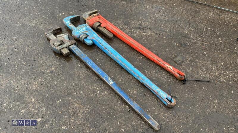 3 x adjustable wrenches