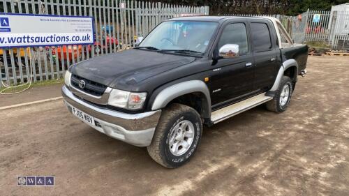 2005 TOYOTA HILUX INVINCIBLE SWB double cab pick-up (PJ05 WBV) with full leather, rear privacy glass (MoT 12th November 2025)(V5 in office)(CATEGORY D INSURANCE LOSS)