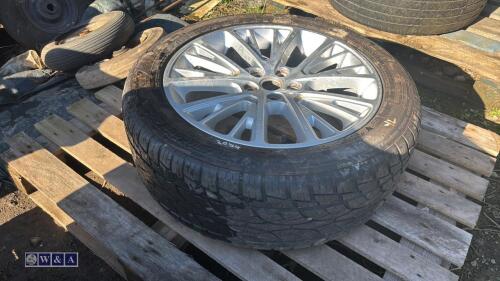 Alloy wheel & tyre (to suit Land Rover Range Rover) (255/50ZR20)