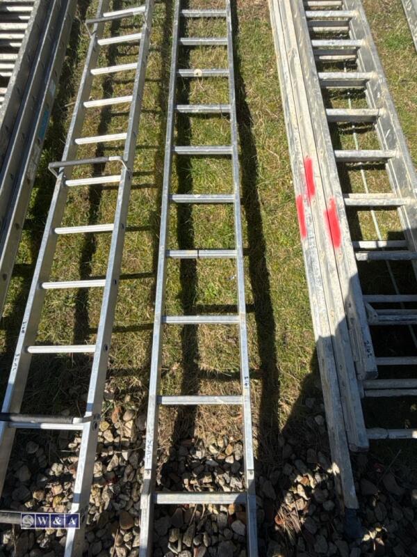 Aluminium ladder