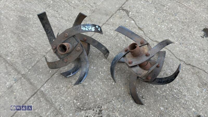 Pair of rotavator blades