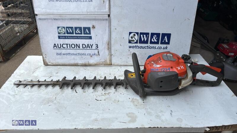 HUSQVARNA 522HD60X hedge trimmer