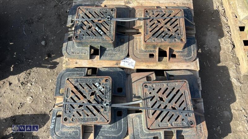 4 x approximately 12'' manhole covers (14)