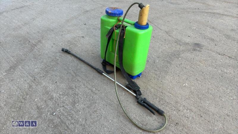 Backpack sprayer