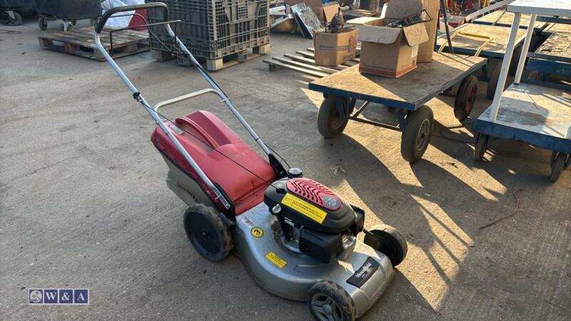 MOUNTFIELD SP5H petrol mower c/w collection box