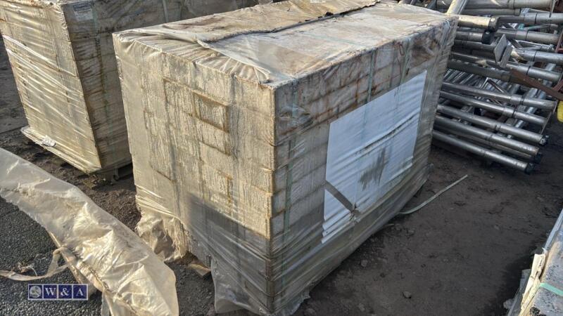 Pallet of TOBERMORE blocks (approximately 600 x 150 x 80) (6)