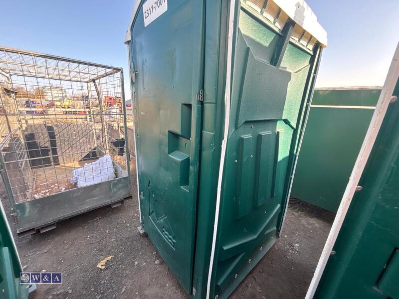 Portable toilet