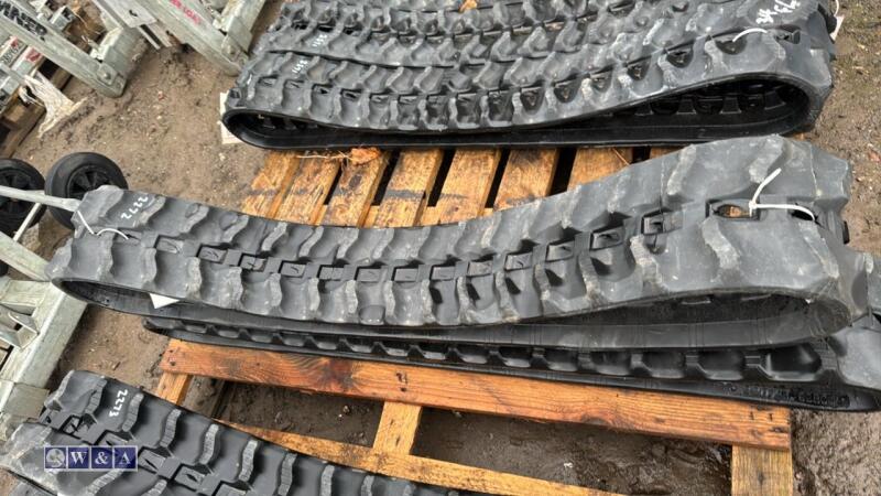 Pair of JCB rubber tracks (unused) (180/72/37)