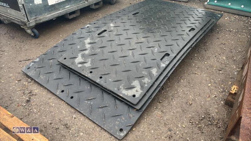 3 x plastic ground protection mats