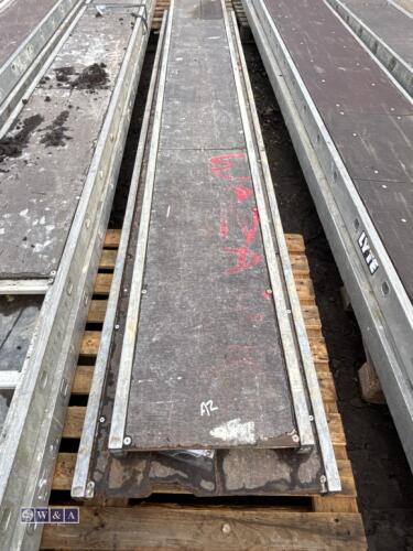 2 x scaffold walk boards