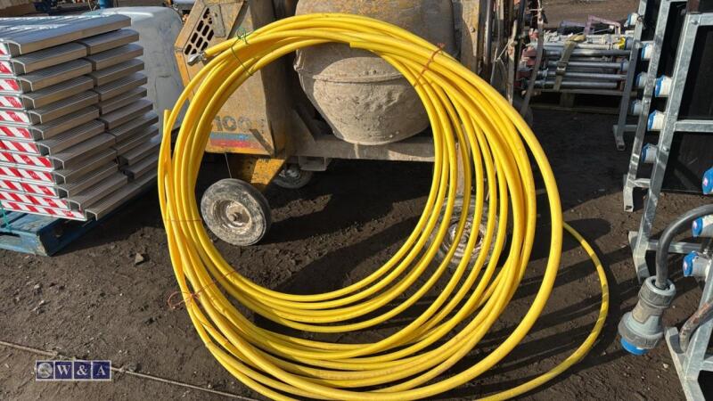 Roll of gas pipe (yellow)