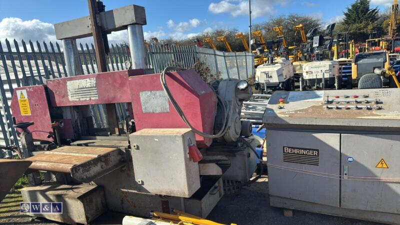 BEHRINGER 3-phase industrial metal band saw (max cut 600mm x 400mm approx)