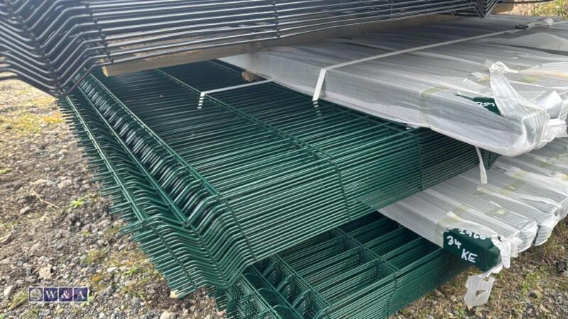 V mesh anti climb fencing (approx 20 x panels & 20 x posts)(approx 2.2 x 2.5)(green)