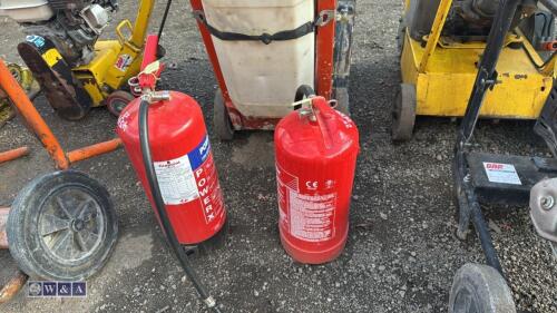 2 x ire extinguishers