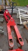 XL 2.5t hydraulic pallet truck - 2