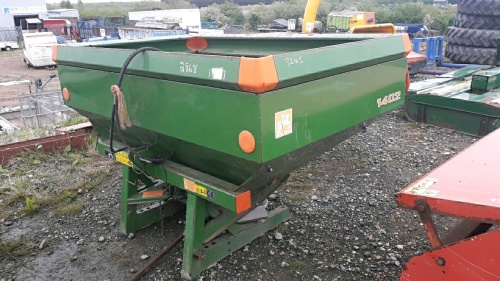 2006 AMAZONE S350 twin disc fertilizer spreader c/w pto shaft