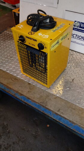 MASTER B3 EPB 240v cube heater