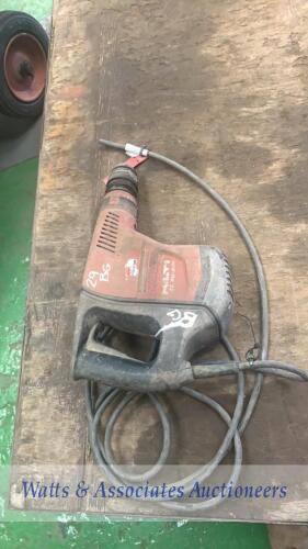 HILTI TE40 AVR 110v breaker