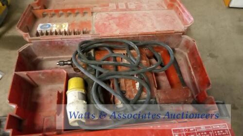 HILTI TE24 drill c/w case