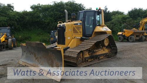 2014 CATERPILLAR D6NLGP high drive dozer with 4-way P.A.T blade (s/n CAT00D6NEPBA01221)