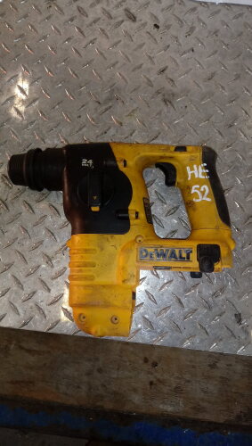 DEWALT DC223 24v cordless breaker